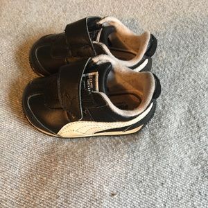 Puma sneakers size 4 baby/toddler
